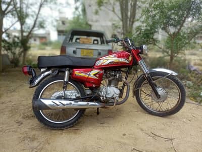Unique UD 125 2011