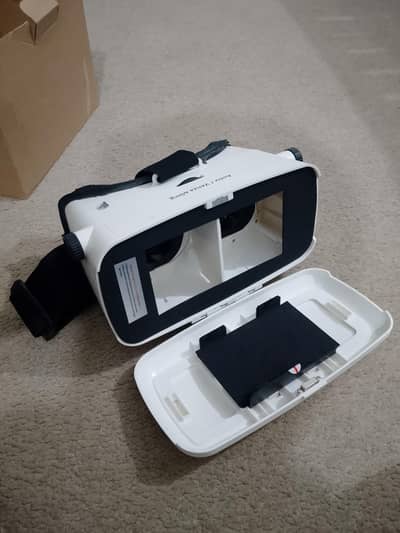 VR box for Smaller Phones.