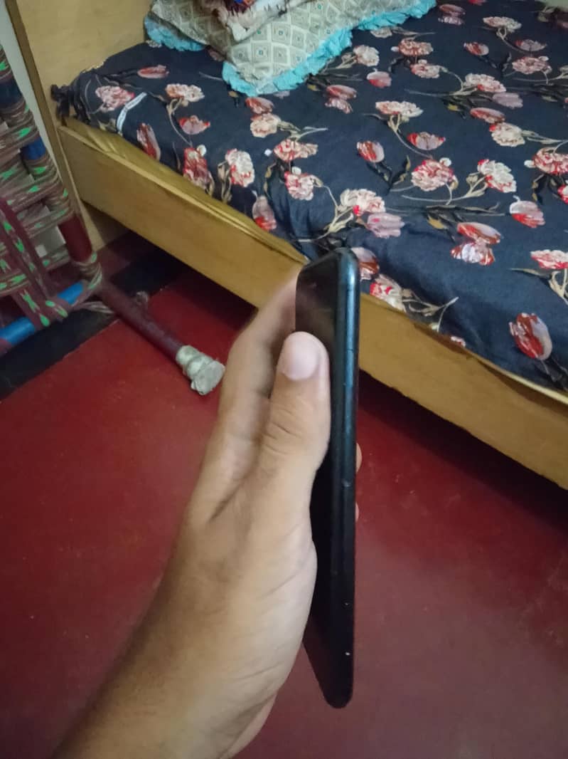 Apple iPhone SE 2