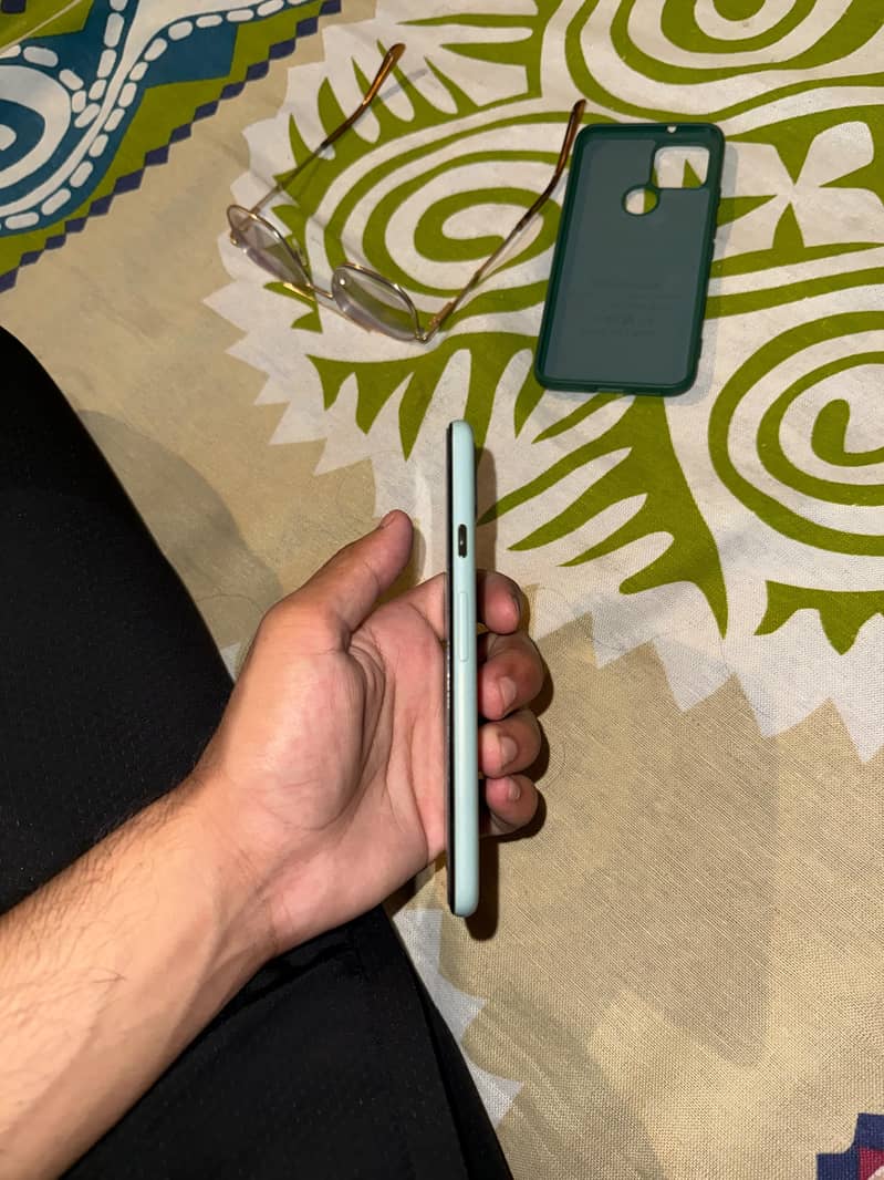 Google Pixel 5 2
