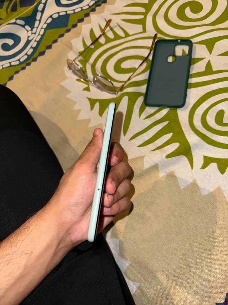 Google Pixel 5 4