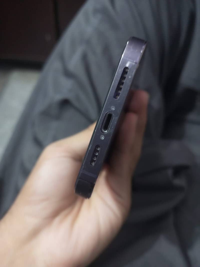 Apple iPhone 14 Pro Max 7