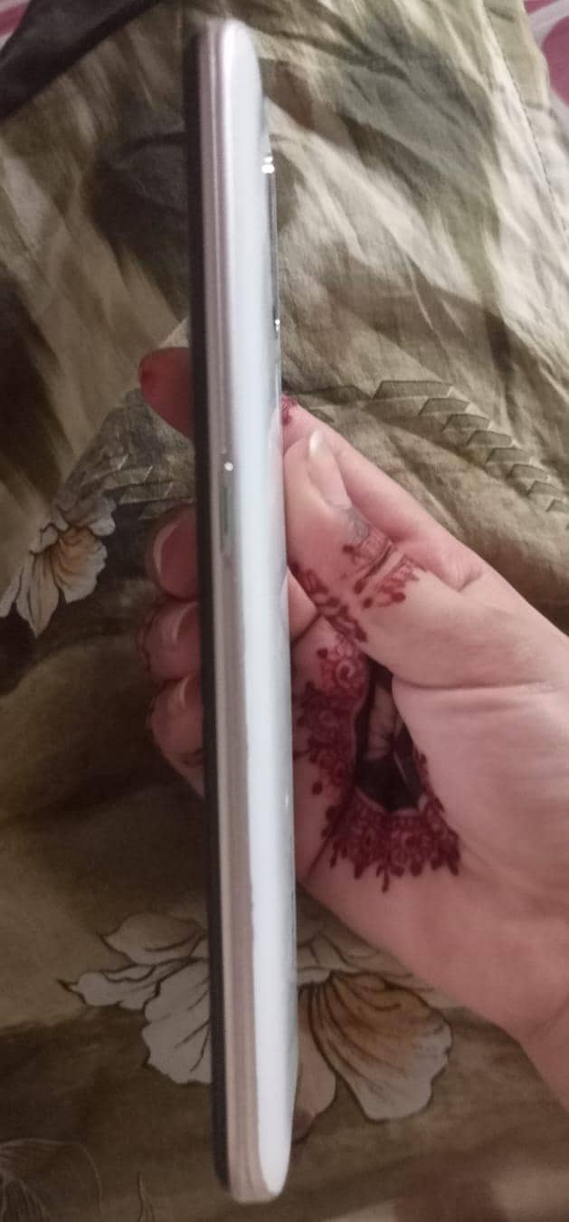 OPPO A5 4