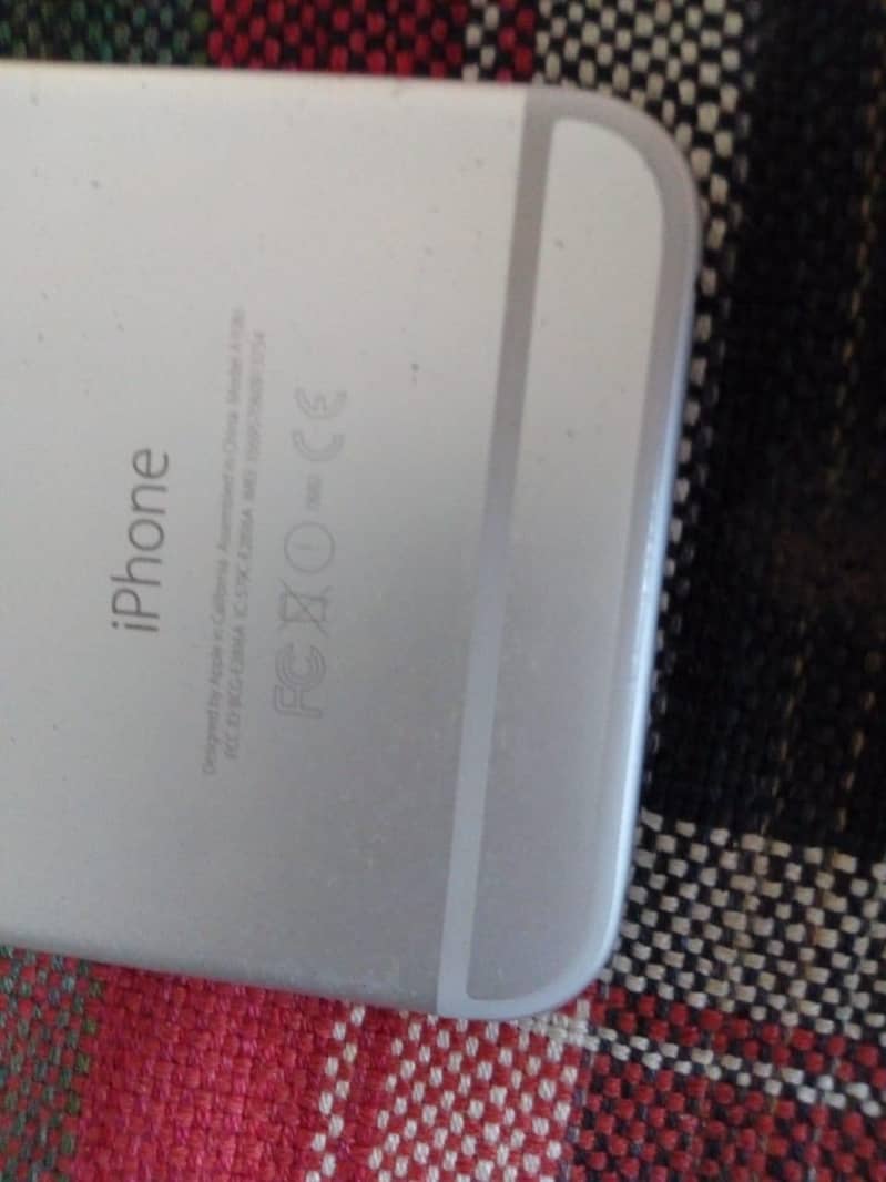 Apple iPhone 6 2