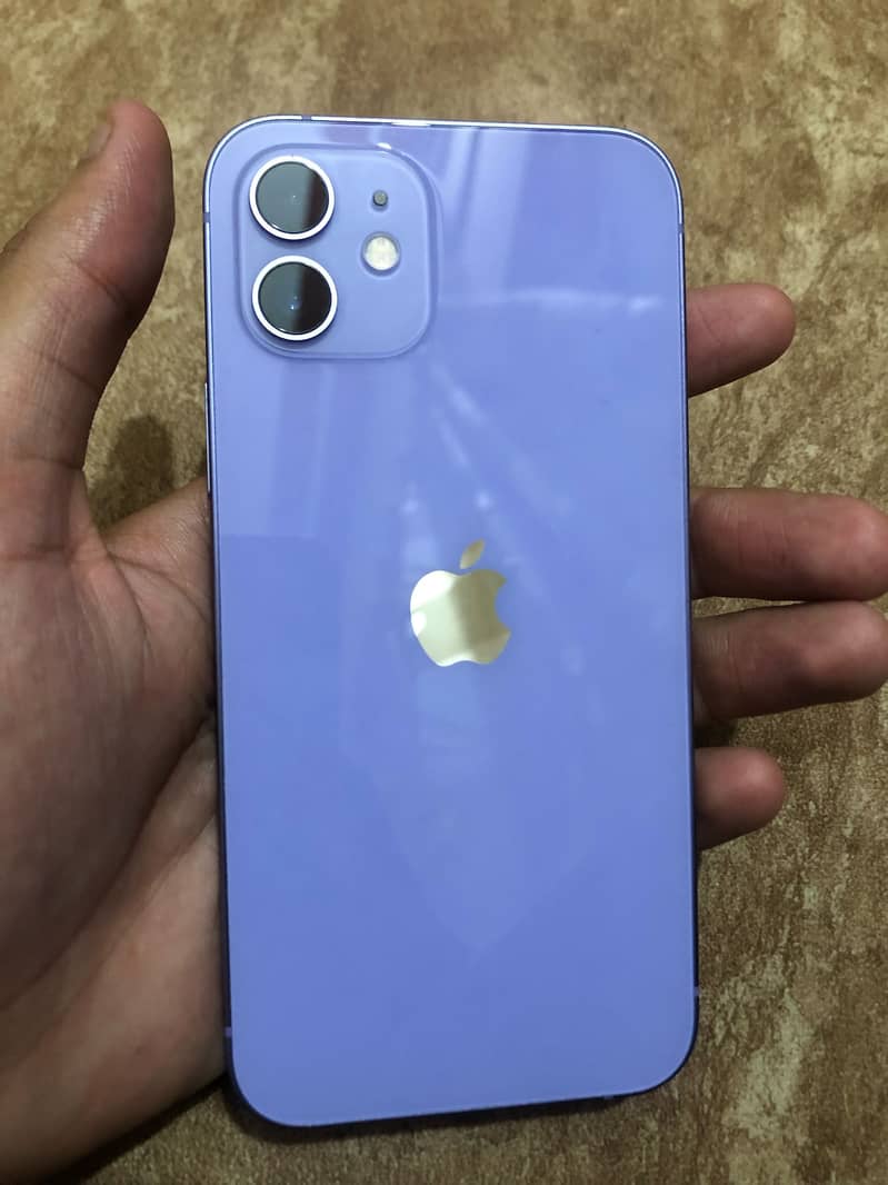 Apple iPhone 12 3