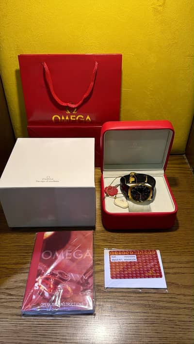 Omega constellation Co axial black yellow gold automatic