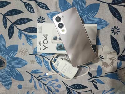 vivo y04  4+4 128