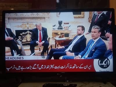 Orignal LG 32inch TV led. . buffer speaker ander lage he.