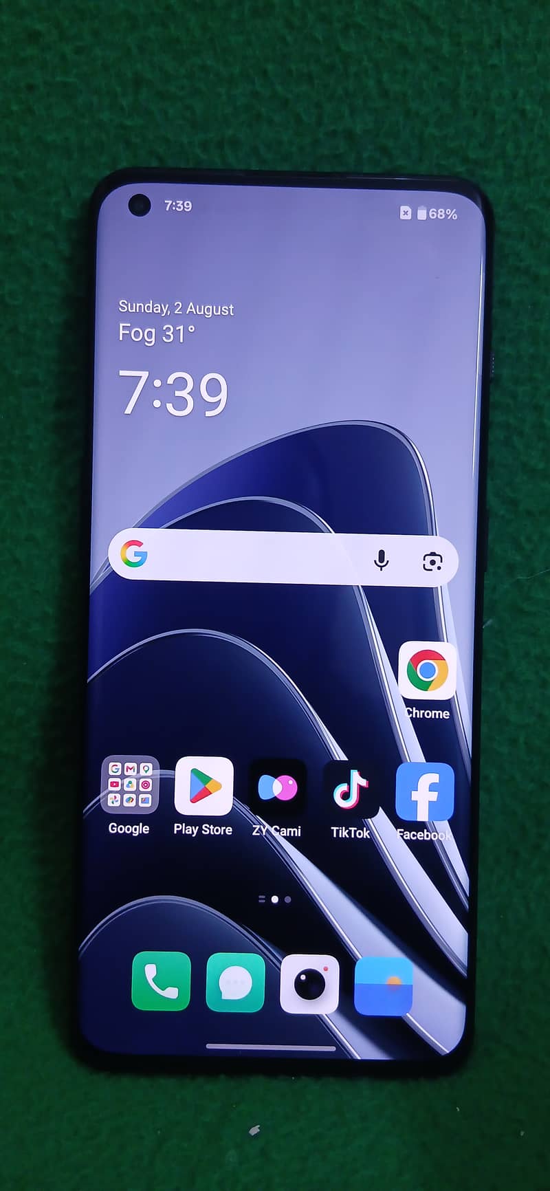 One Plus 10 Pro 1