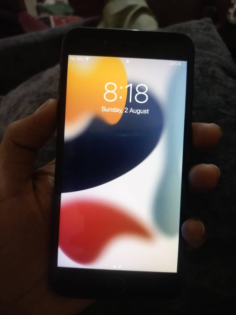 Apple iPhone 7 Plus 2