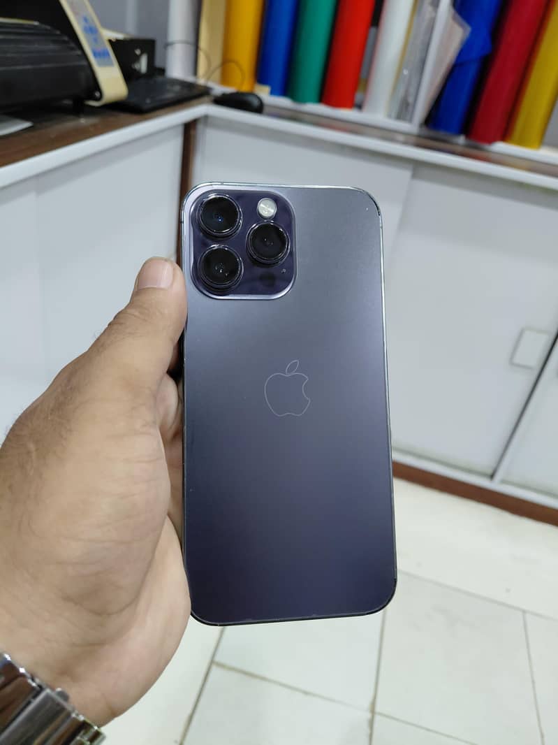 IPhone 14 pro max 0