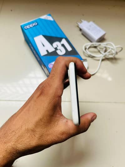 OPPO A31