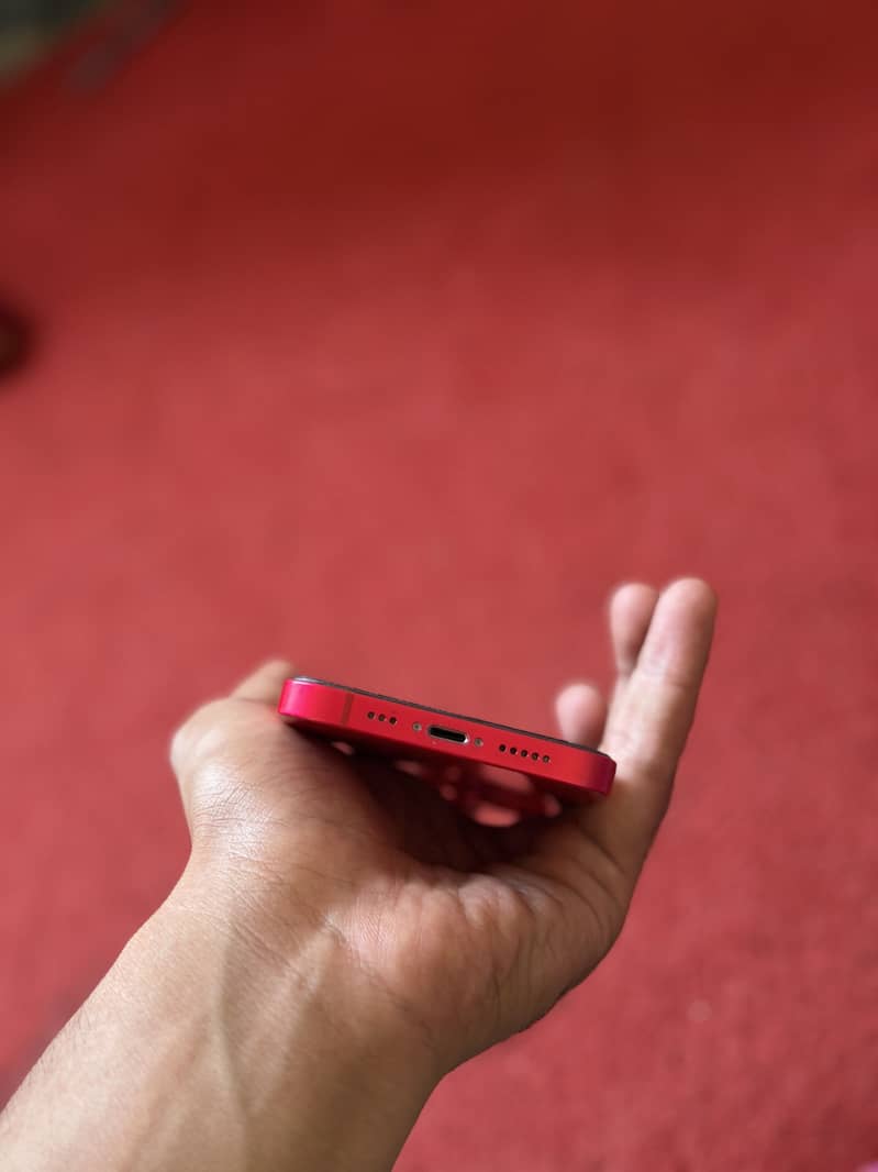 Apple iPhone 14 2