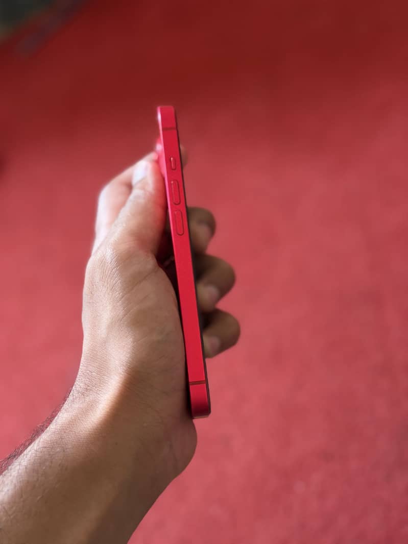 Apple iPhone 14 4