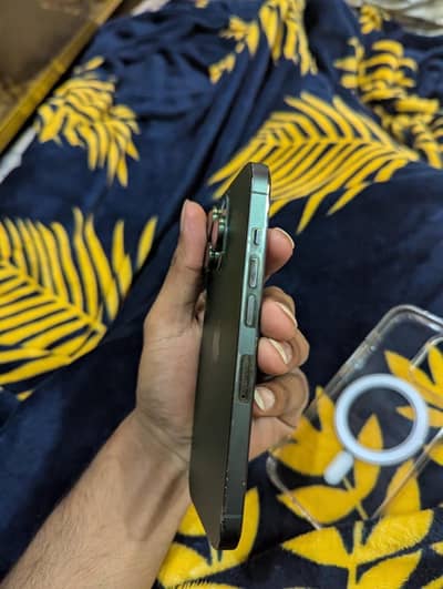 Apple iPhone 13 Pro