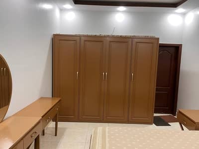 4 door wardrobe