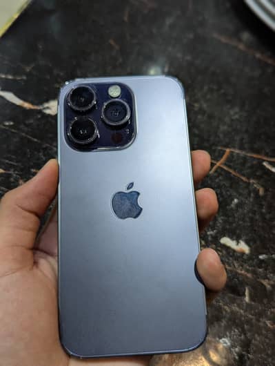 Apple iPhone 14 Pro