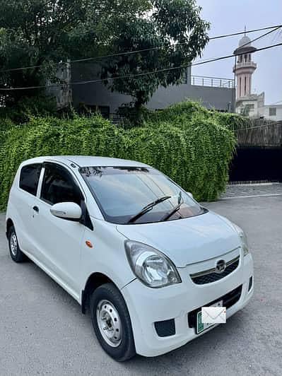 Daihatsu Mira 2013