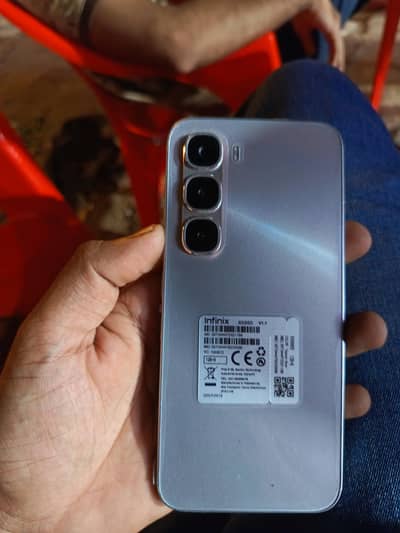 Infinix Hot 60 pro 8/128gb in warranty