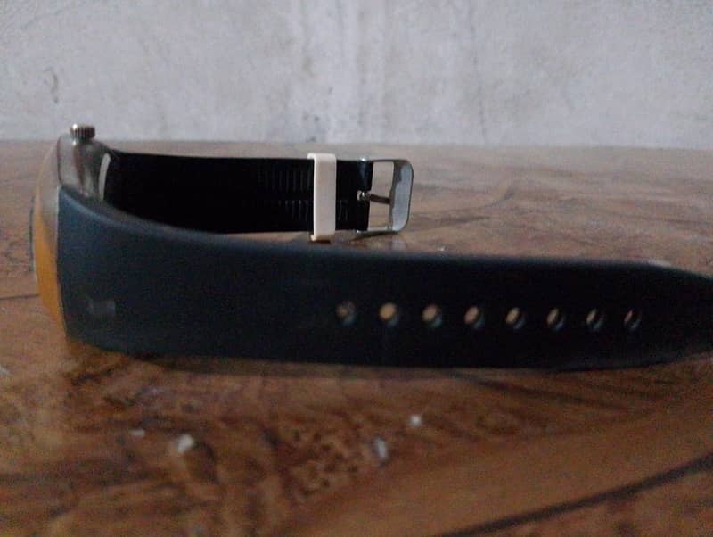 Watch 1