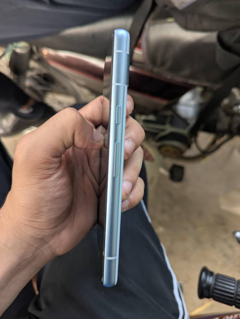 Google Pixel 7a 1