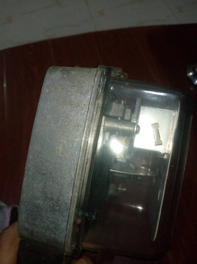 ELECTRIC SUB METER. 3