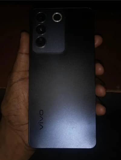 Vivo V27e