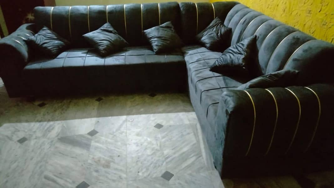 corner sofa contact 0