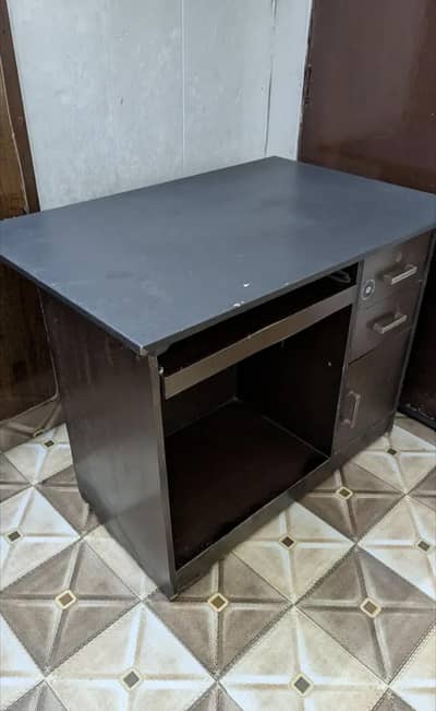 Computer Table