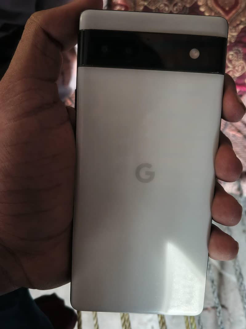 Google Pixel 6a 1