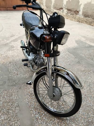 Honda CD 70 2024