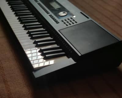 Imported Roland Piano at Low Price