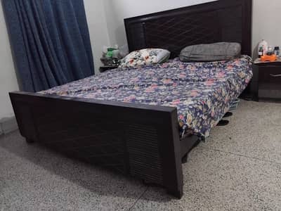 used bed wooden