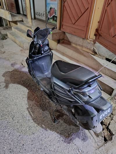 evee bike sale urgent