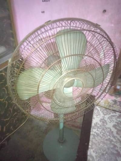Table Fan Stand Wala achi condition ka koi issue nahi hain