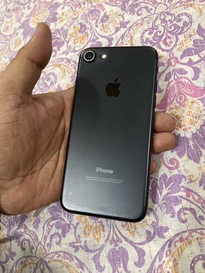 Apple iPhone 7