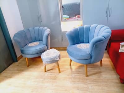 new condition L shaped sofa with cushions with table and sofa chairs