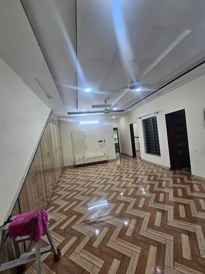 Upper portion of available for rent in Islamabad markez