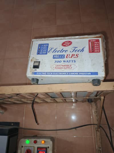 Electro tech 700 watt ups