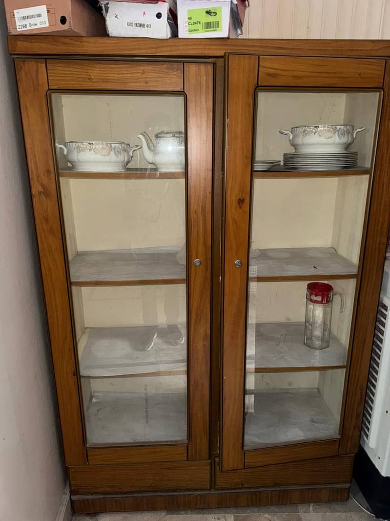 Cupboard, dressing, showcase 3