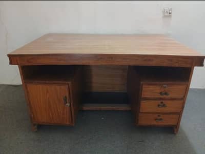 Office/Study Table