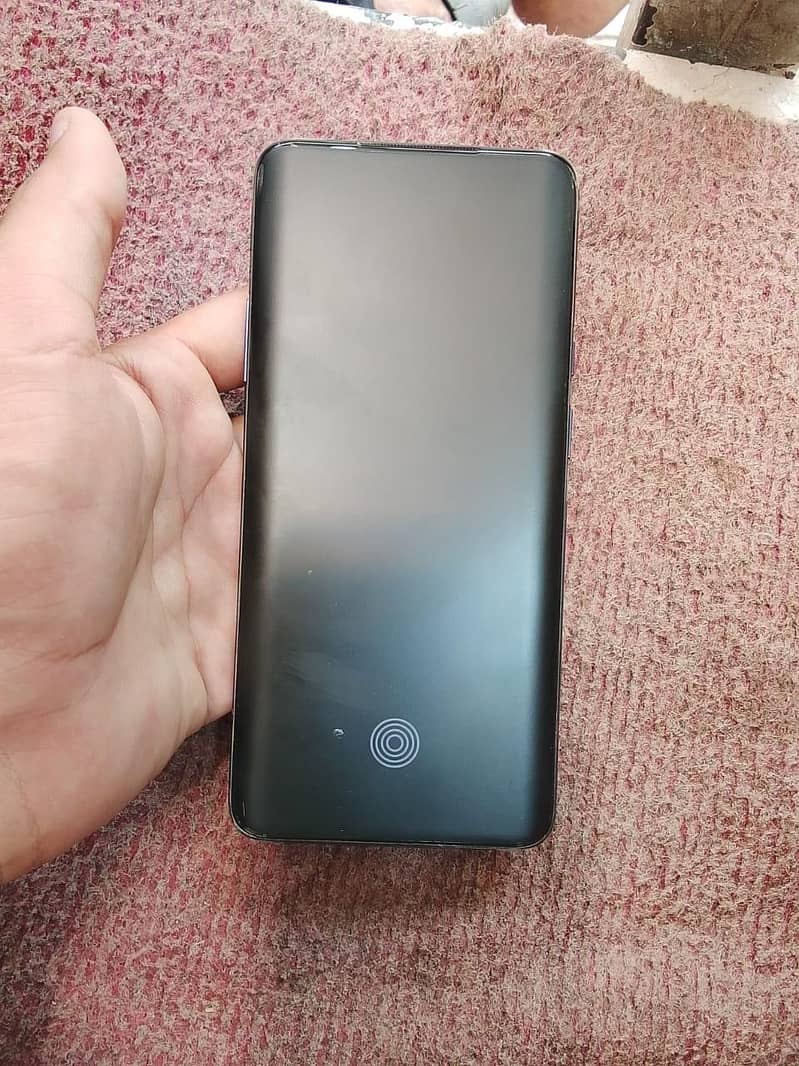 One Plus 7 Pro 5