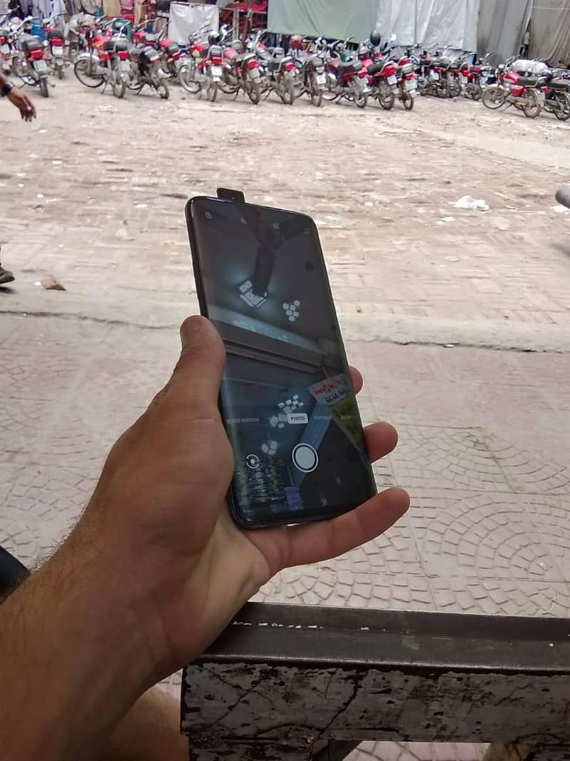 One Plus 7 Pro 6