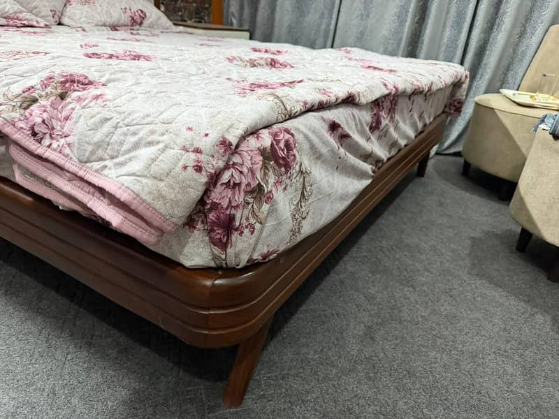 Solid Wood Bed Set 10