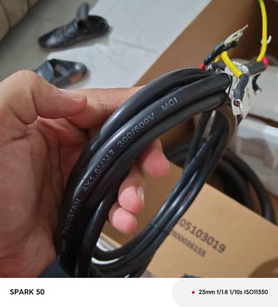 coper pipe with wire brand new come with 1 ton ac