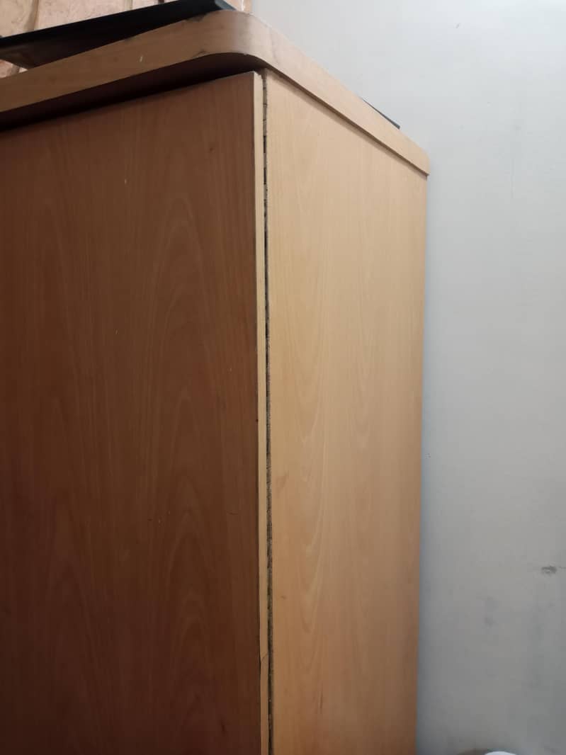 wardrobe 1