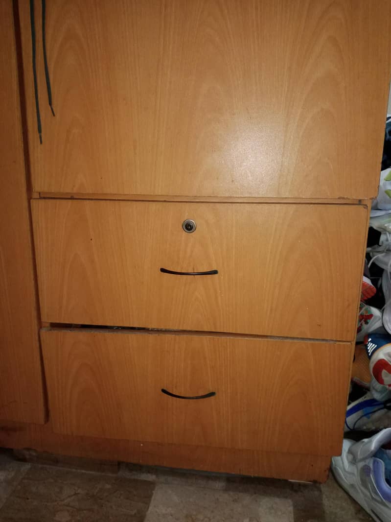 wardrobe 2