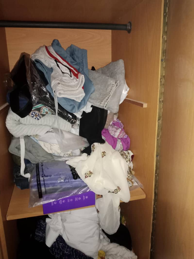 wardrobe 4