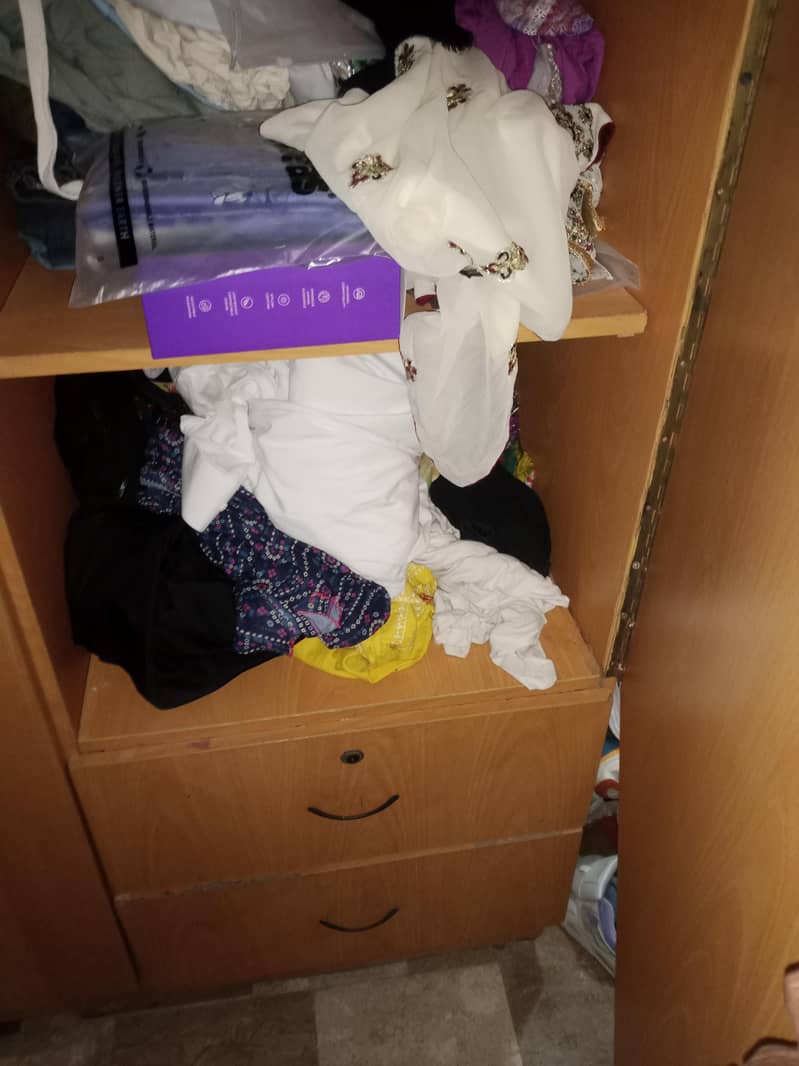 wardrobe 5