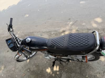 CG 125 9/10 for sale